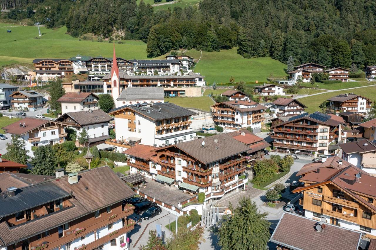 Hotel Blizz Финкенберг Экстерьер фото
