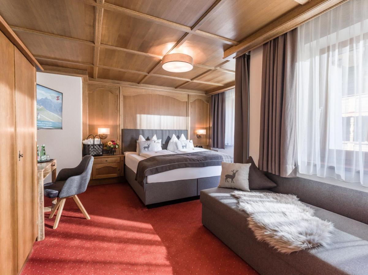 Hotel Blizz Финкенберг Экстерьер фото