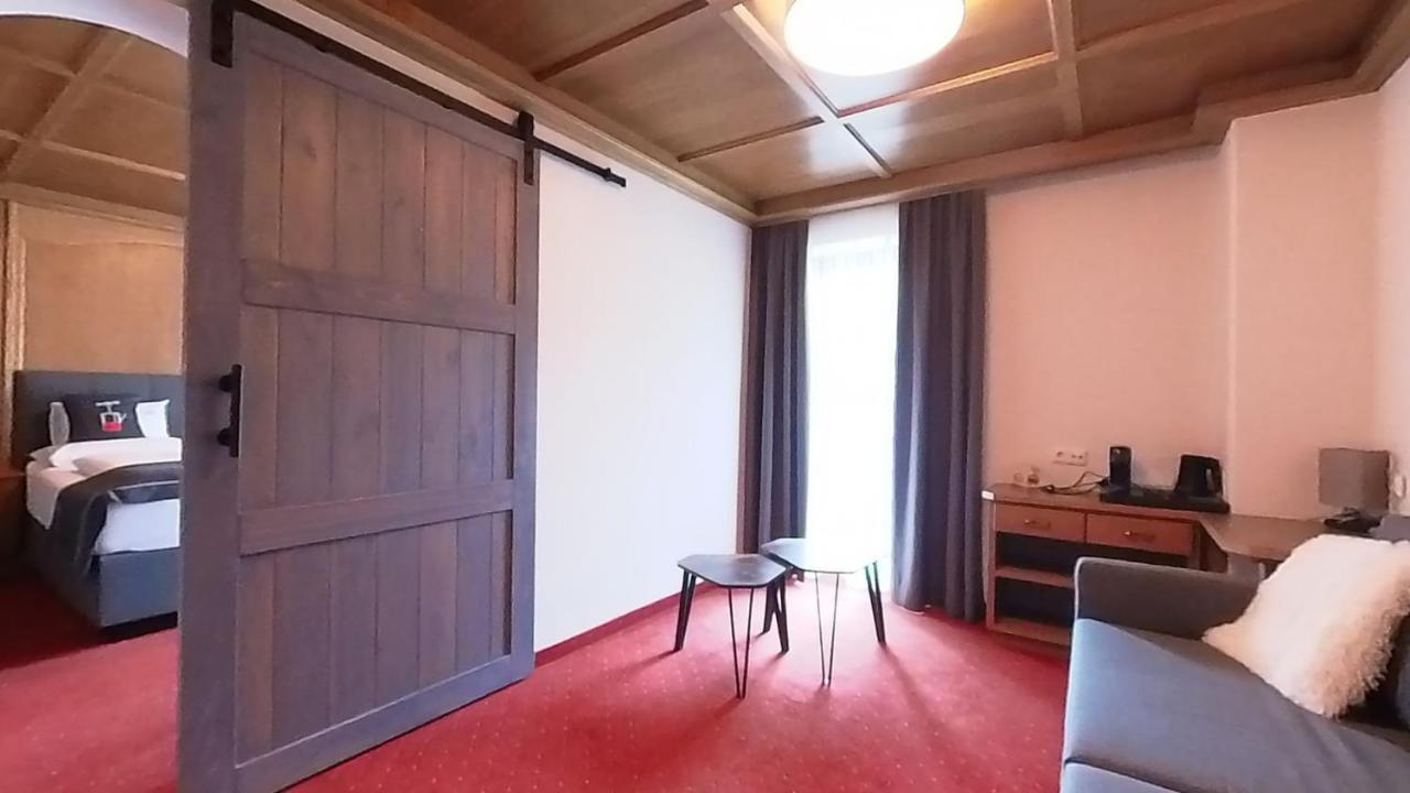 Hotel Blizz Финкенберг Экстерьер фото